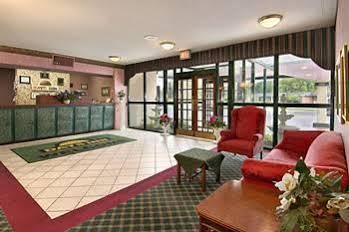 Econo Lodge 아셔보르 외부 사진