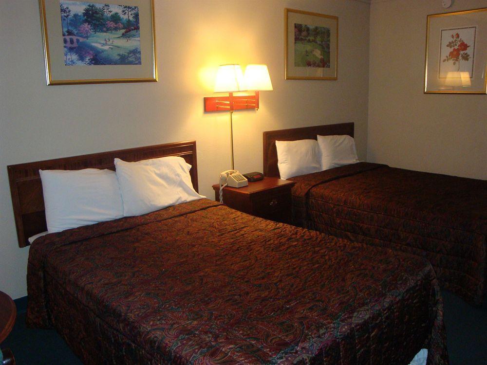 Econo Lodge 아셔보르 외부 사진