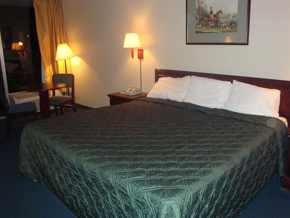 Econo Lodge 아셔보르 외부 사진