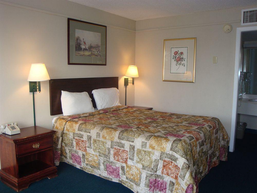 Econo Lodge 아셔보르 외부 사진